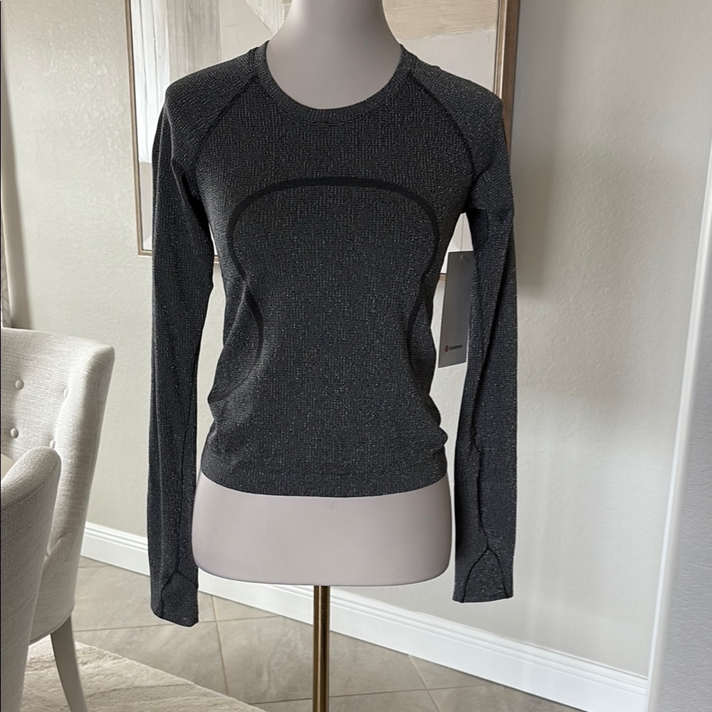 lululemon athletica Black Long Sleeve Top